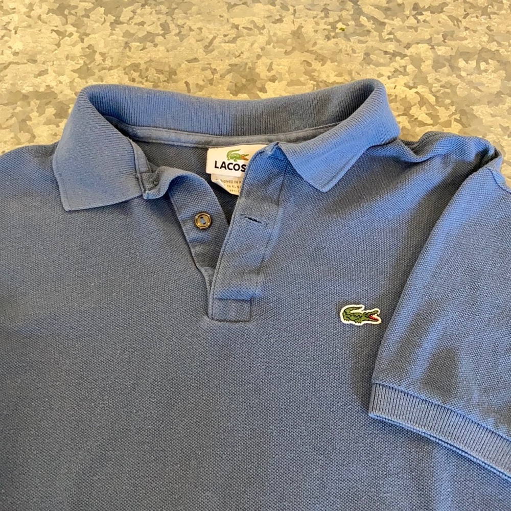 Short sleeve Lacoste shirt. Good condition!